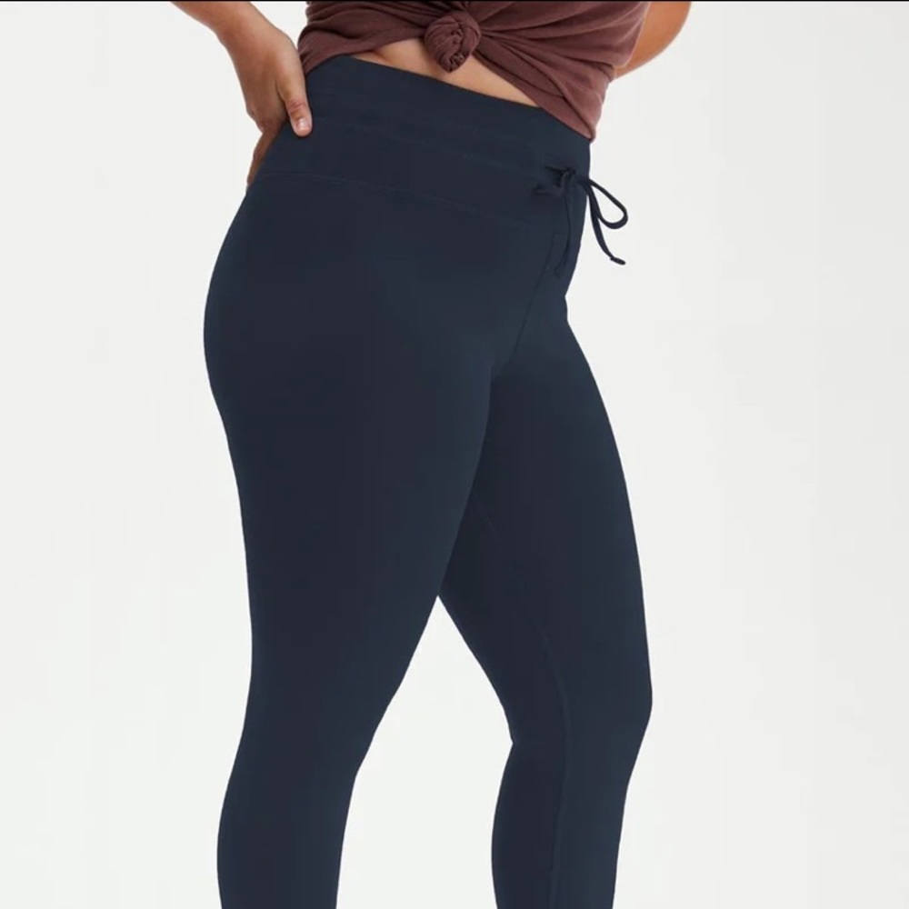 Girlfriend Collective SzXL Color code Midnight